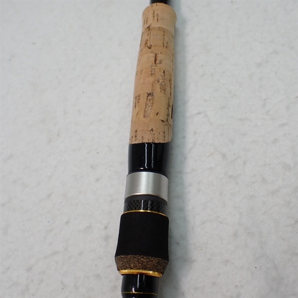 １７ＳＥＬＶＡ キャットフィッシュＳＶＳ―６１１２Ｍ／ＣＡＴ